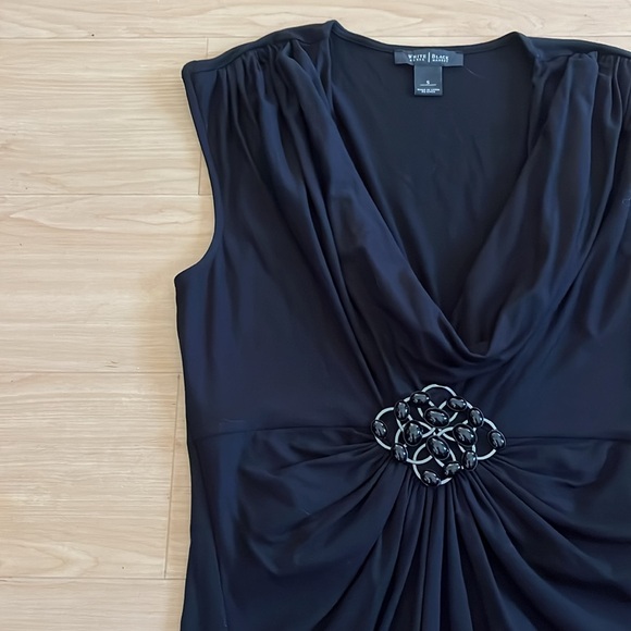 WHITE HOUSE BLACK MARKET BLACK BEADED SLEEVELESS TOP SZ SMALL - Picture 5 of 12